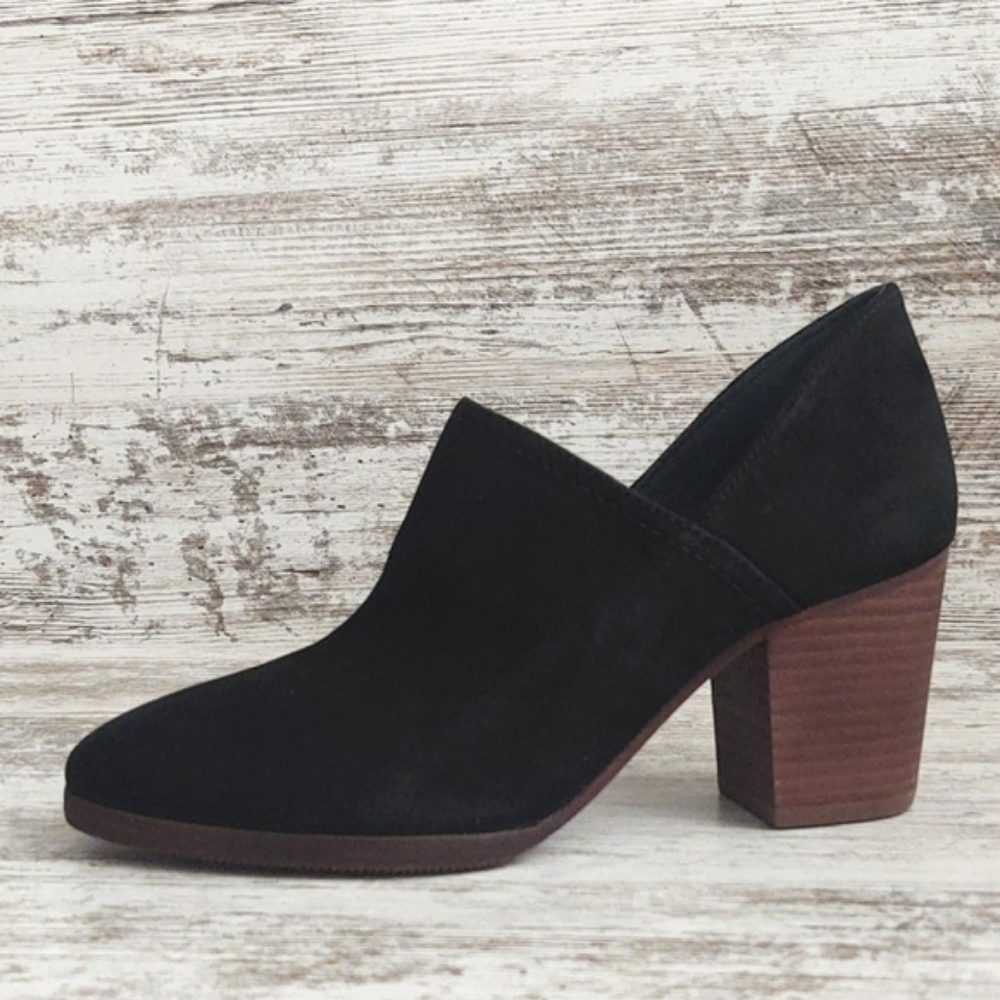 NIB Gianni Bini Black Leather Block Heel Shoe Booties